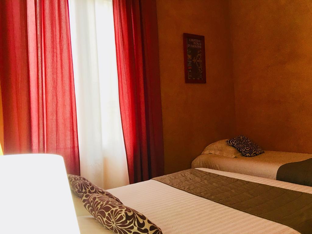Hotel Moderne Tours Luaran gambar