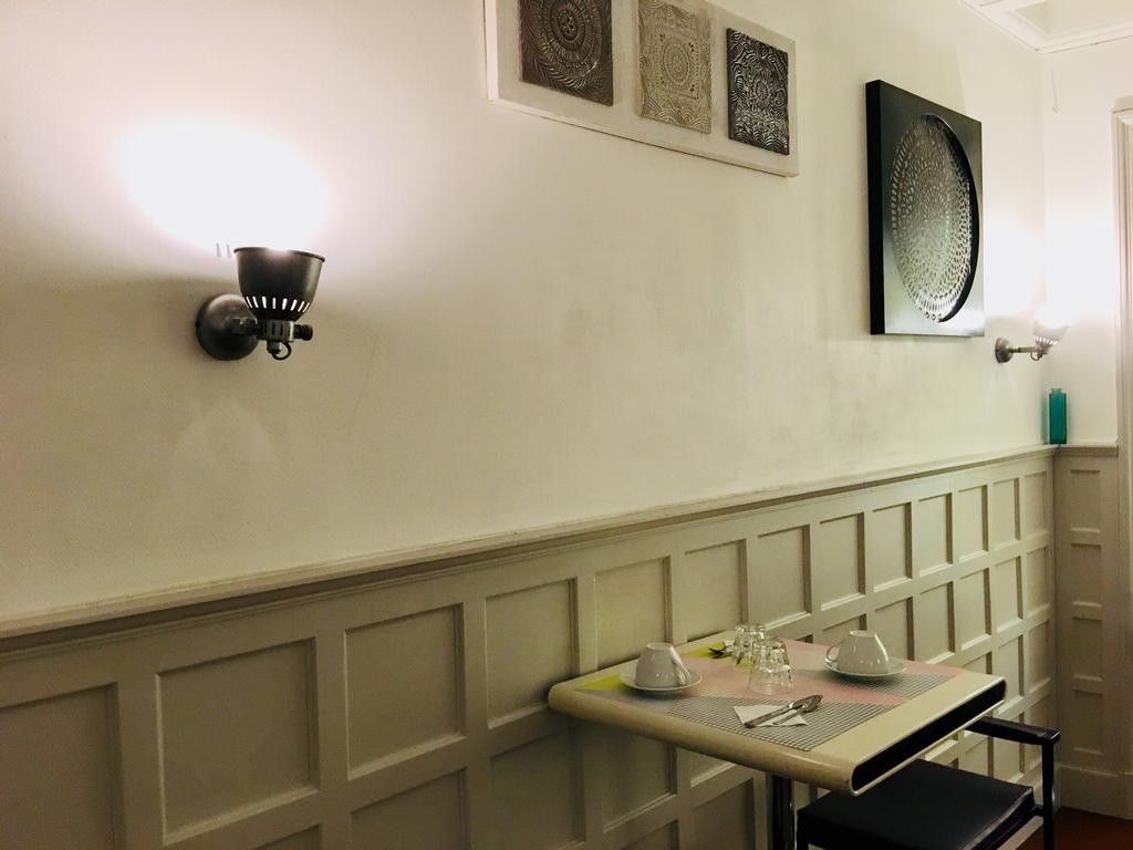 Hotel Moderne Tours Luaran gambar