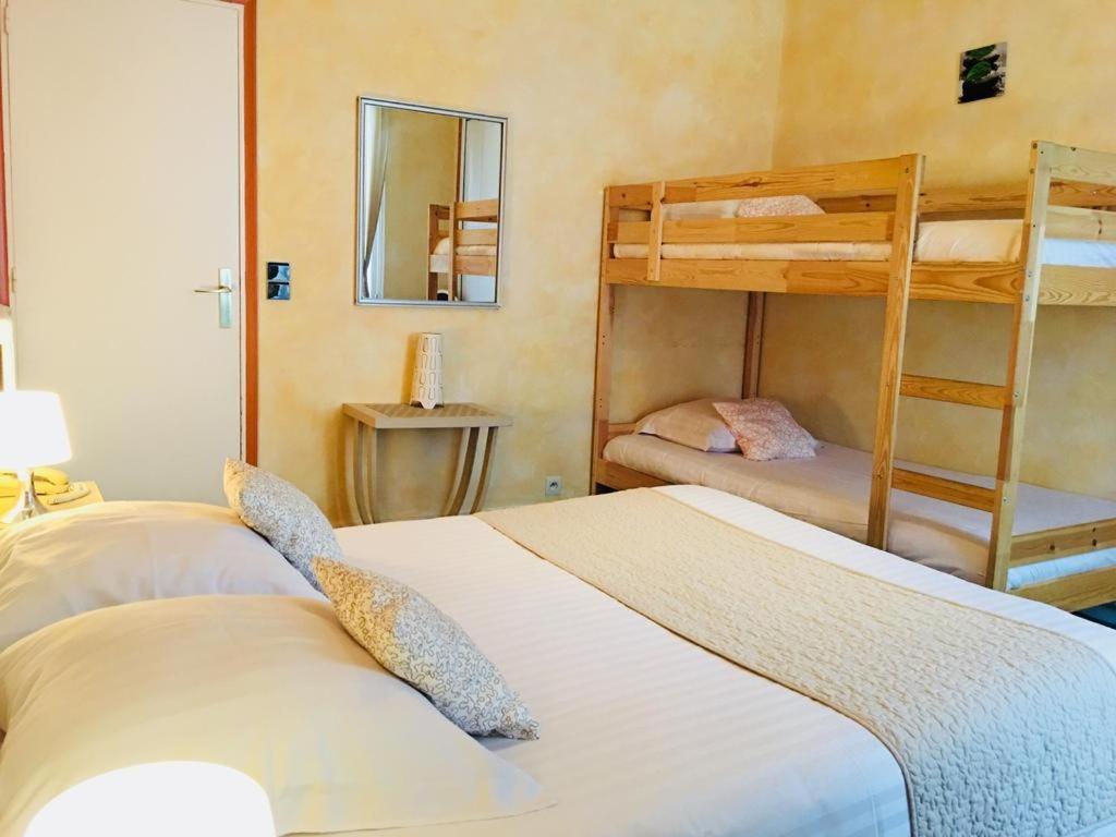Hotel Moderne Tours Luaran gambar
